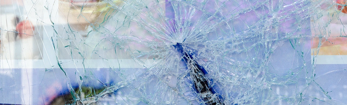 Window Broken Glass Repair in Seaton